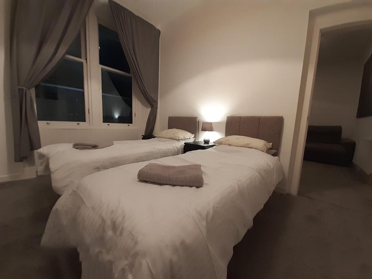 דירות דנפרמליין Carvetii - Edward House B - 2 Dbl Bed 1St Floor Flat מראה חיצוני תמונה