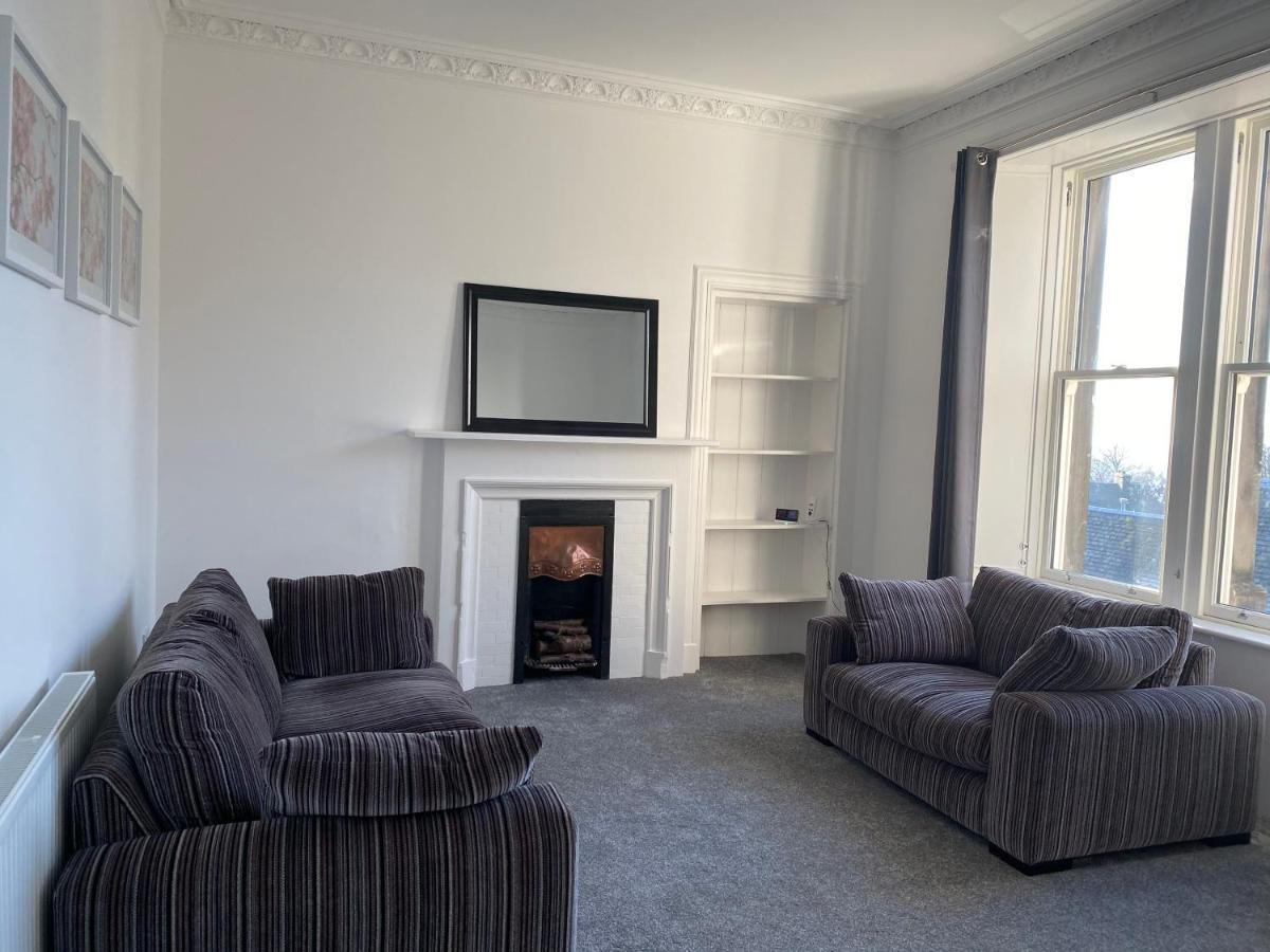 דירות דנפרמליין Carvetii - Edward House B - 2 Dbl Bed 1St Floor Flat מראה חיצוני תמונה